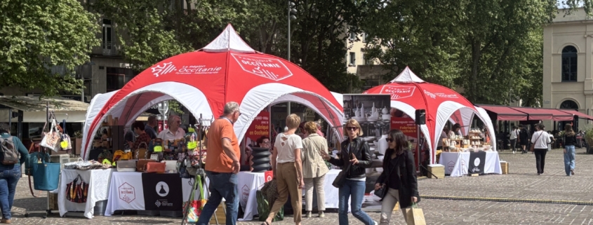 Installation tente personnalisée région Occitanie temporaire nomade léger