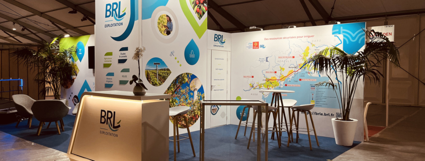 Stand RSE Transversale. Conception de stand sur mesure pour salon et foire expo Occitanie France et europe. Tissus tendus et impressions grands formats